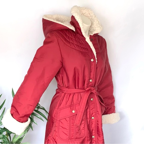 v i n t a g e :: Puffy Penny Lane Sherpa Longline Hooded Belted Coat - Picture 5 of 16